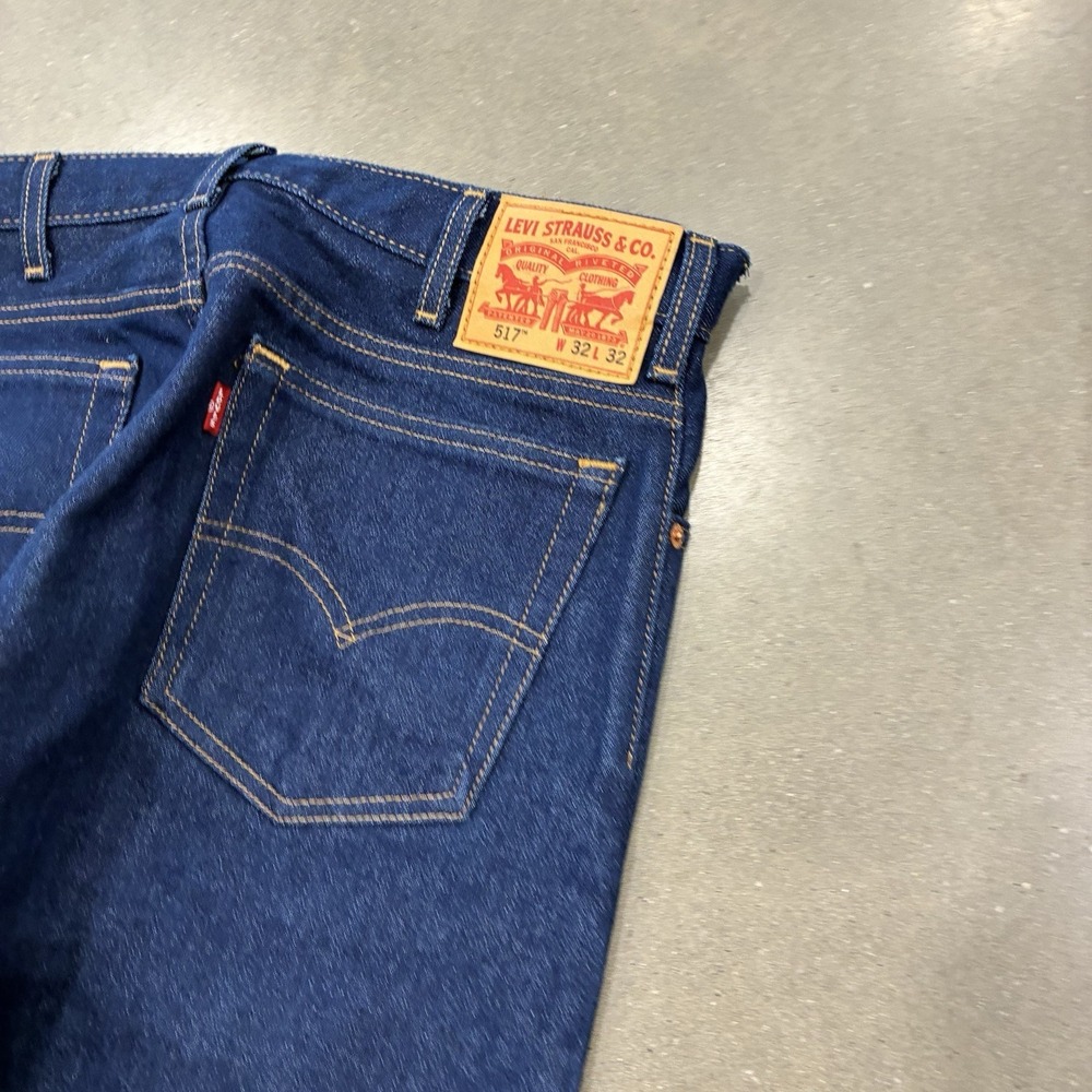 Levi's 517 Bootcut Jeans Men's Size 32x30 Blue Dark Wash Denim Rigid Altered* - Picture 7 of 8